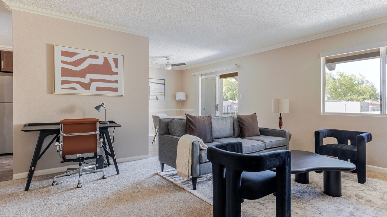 Photo of Livingroom in Campbell