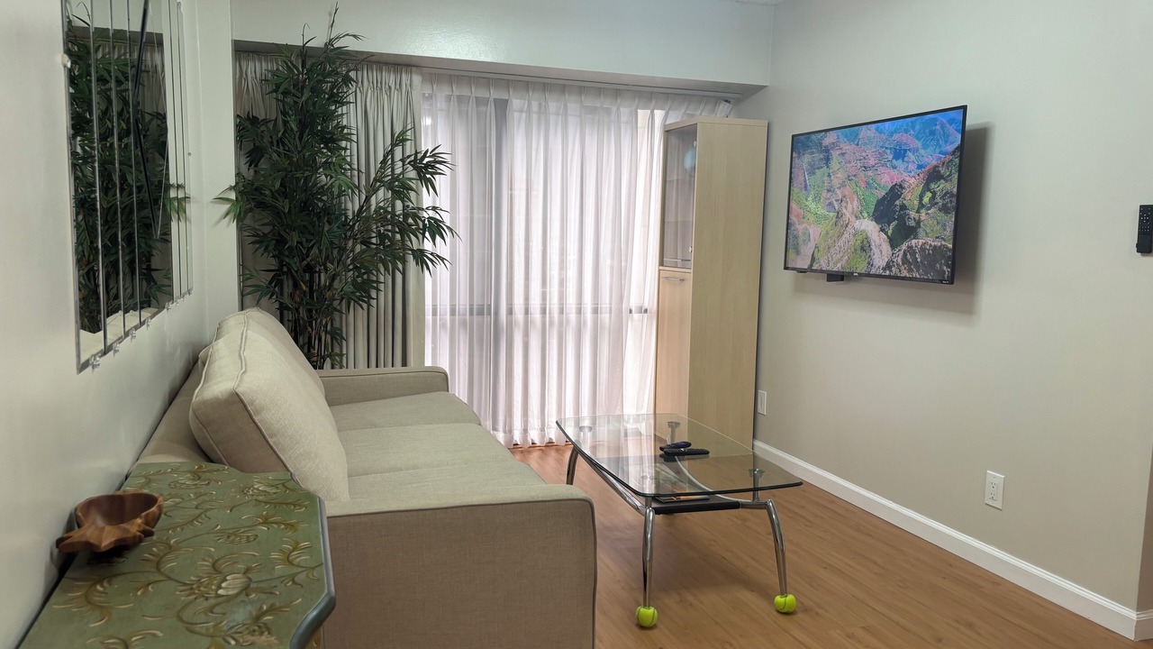 Photo of Bedroom in Downtown Honolulu