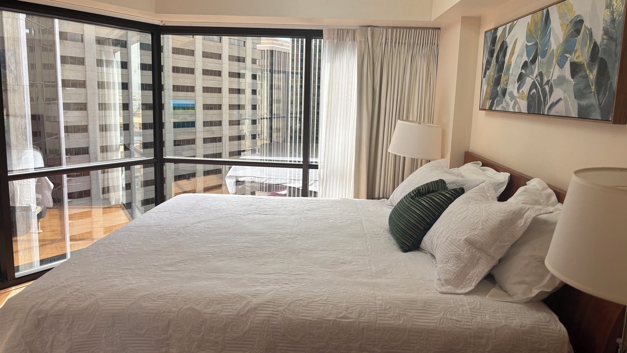 Photo of Others in Downtown Honolulu