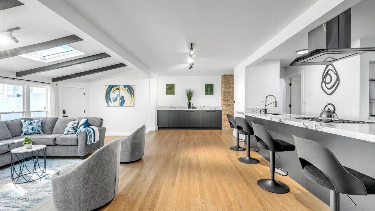 Photo of Others in Elmhurst