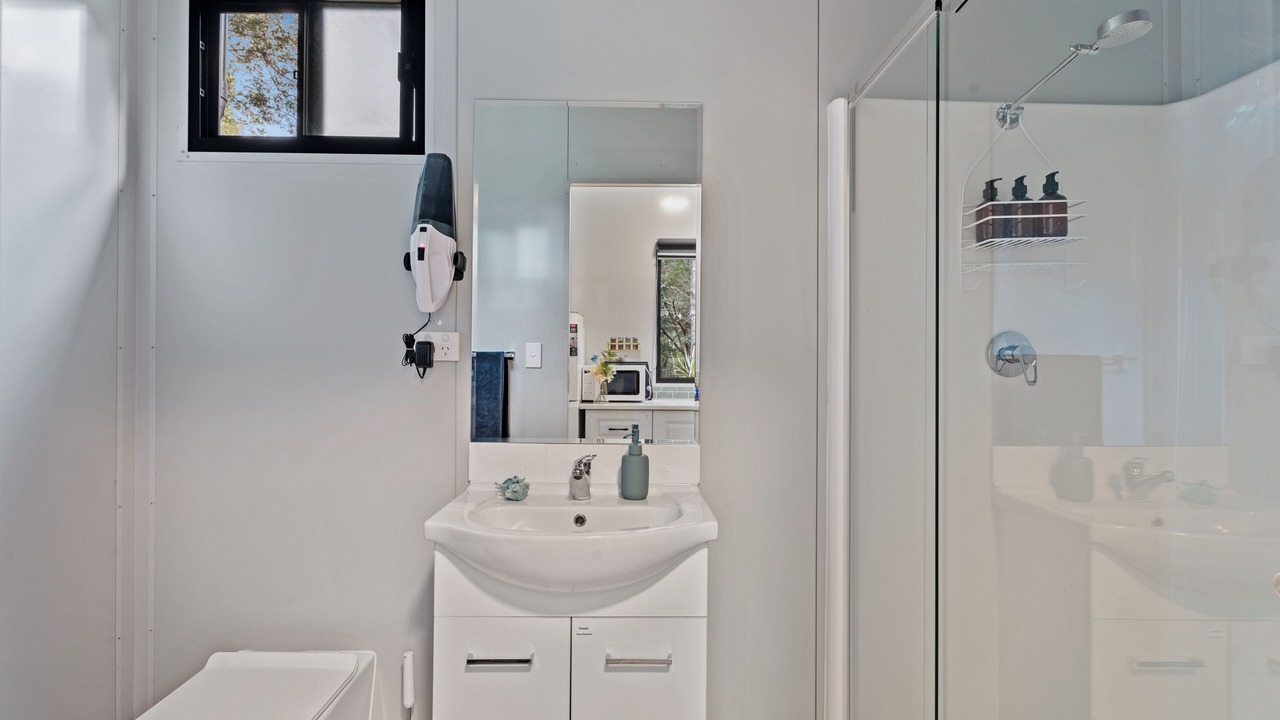 Photo of Bathroom in North Aramara