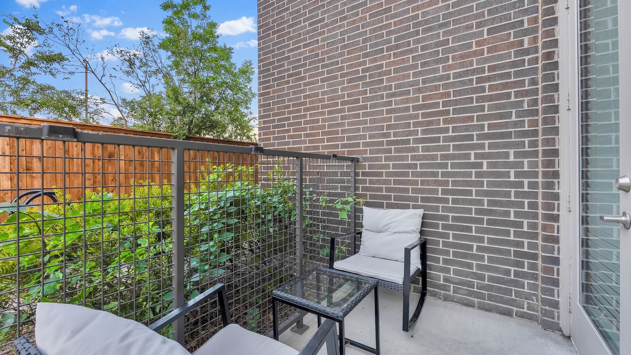Photo of Patio Balcony in Fort Worth