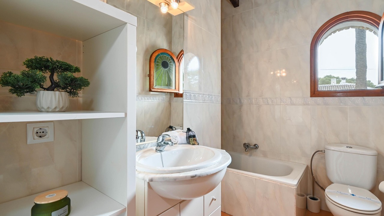 Photo of Bathroom in Panorama