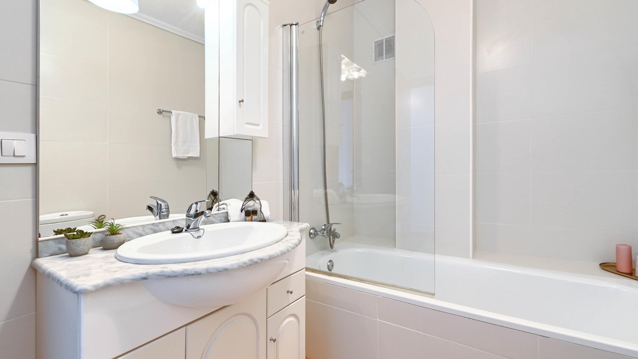 Photo of Bathroom in Panorama