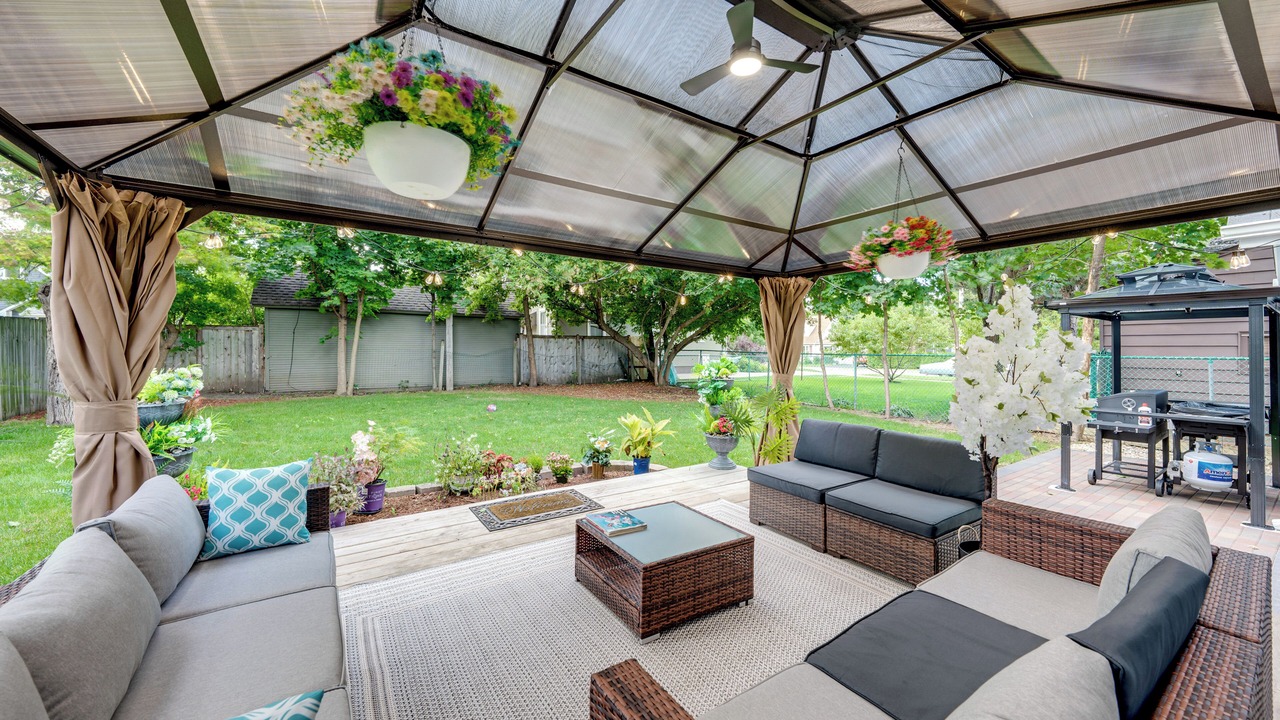 Photo of Outdoor in Elgin