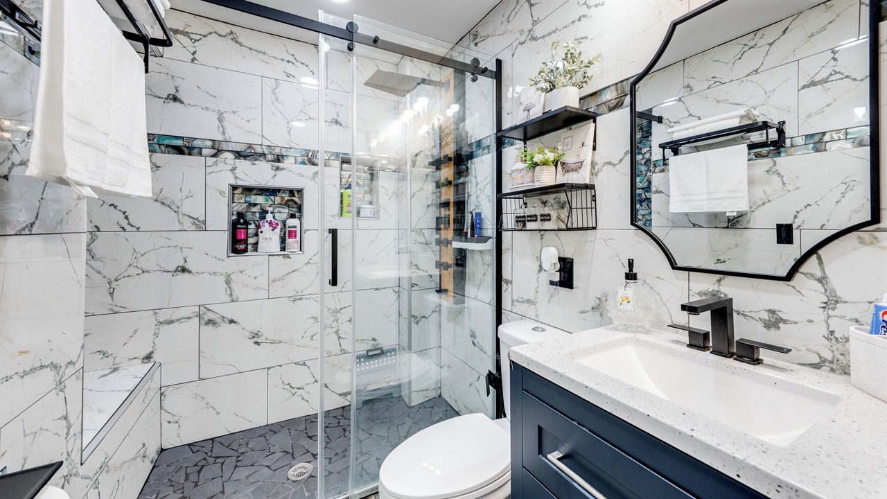 Photo of Bathroom in Elgin