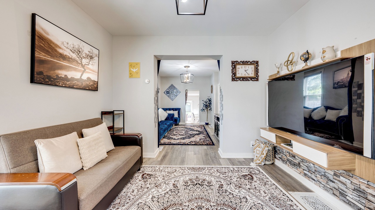 Photo of Bedroom in Elgin