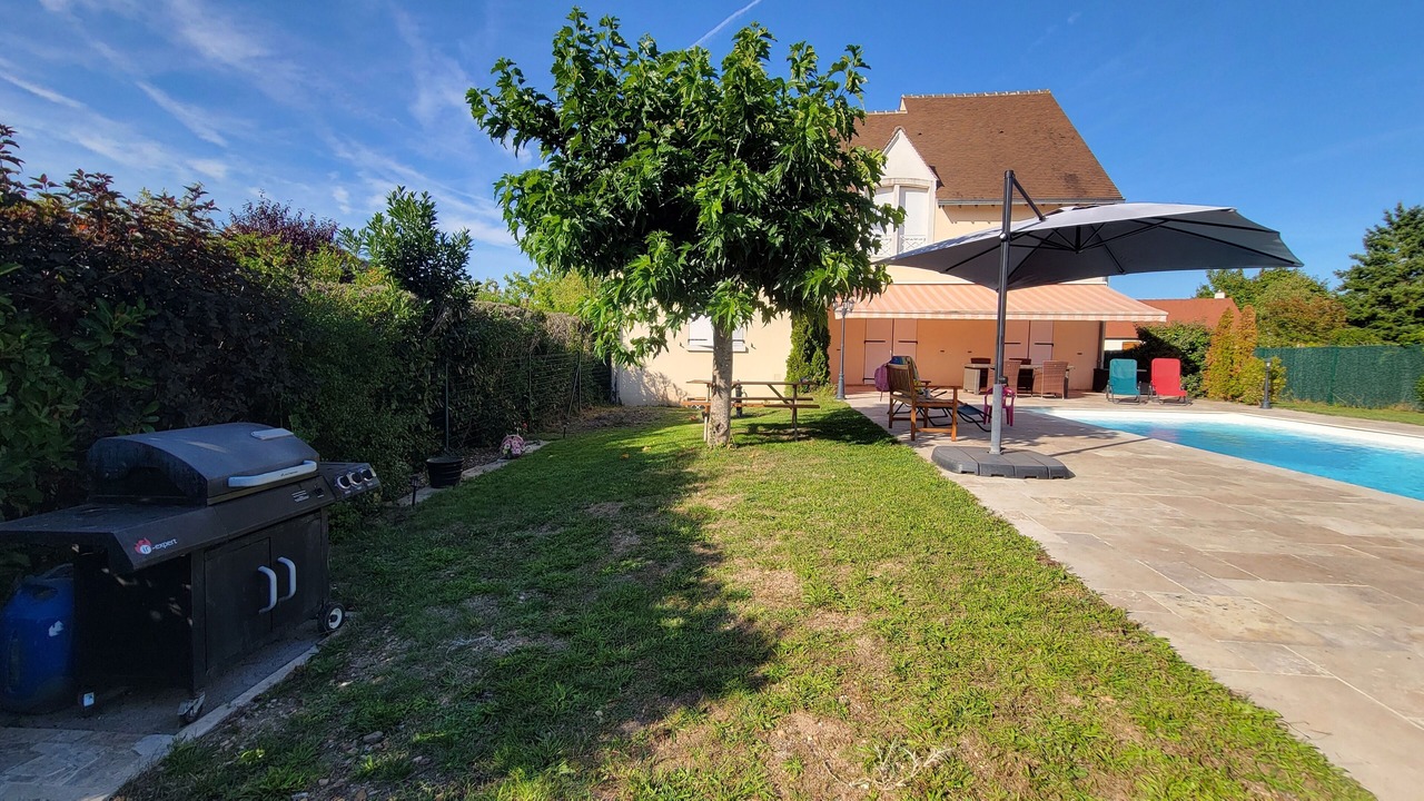 Photo of Outdoor in Saint-Cyr-en-Val