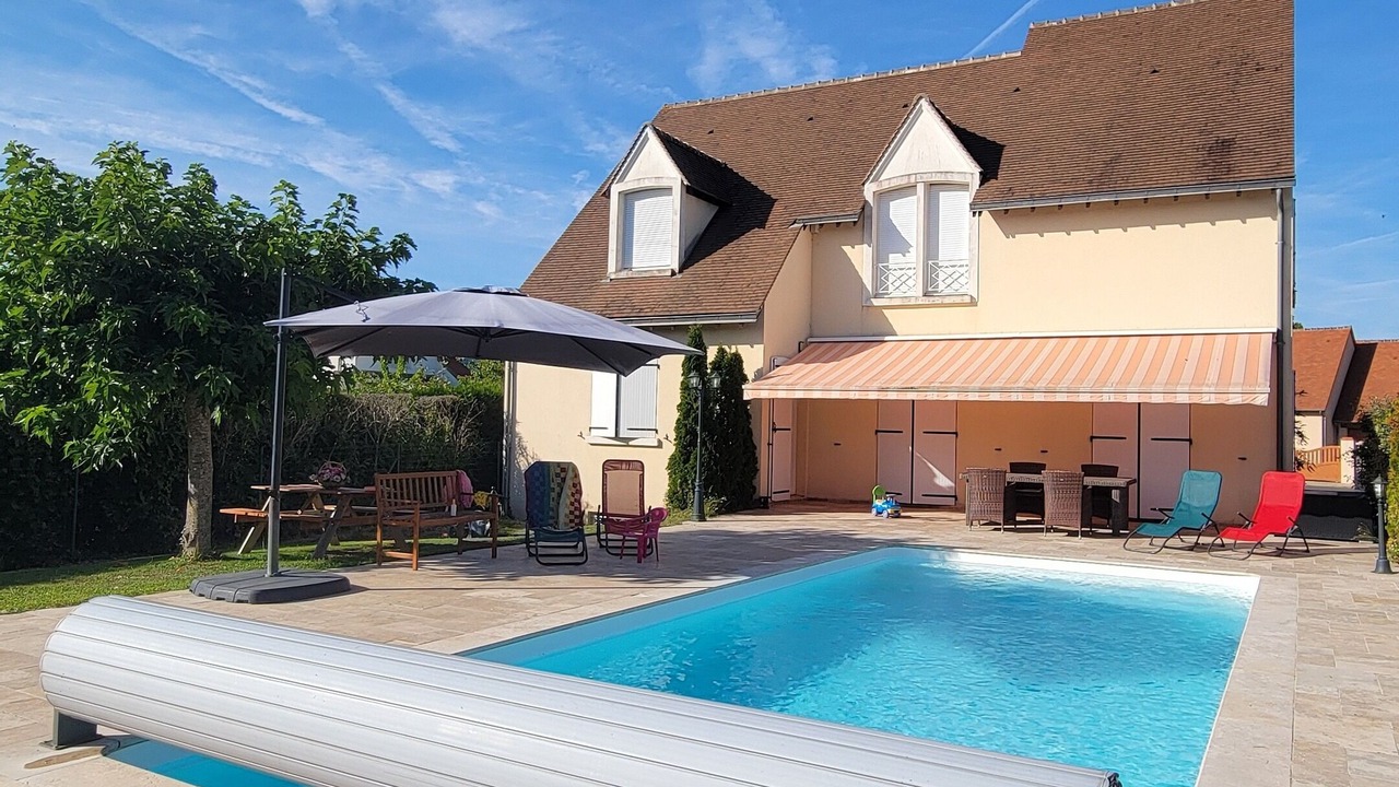 Photo of Outdoor in Saint-Cyr-en-Val