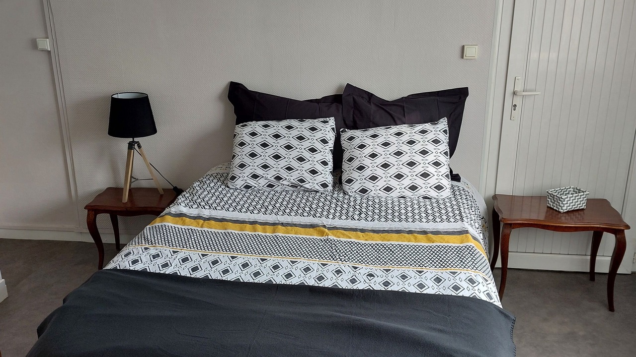 Photo of Bedroom in Pin - Vert Galant