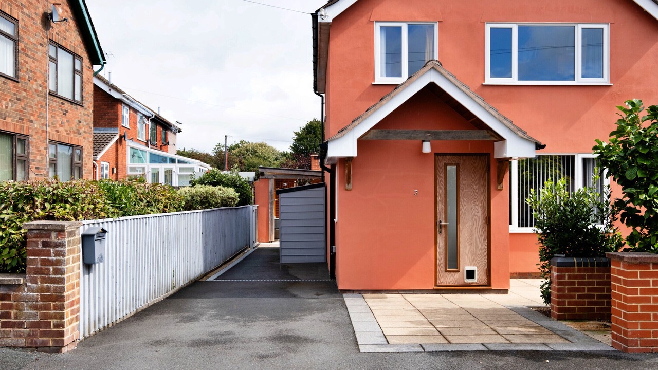 Photo of Outdoor in Kington