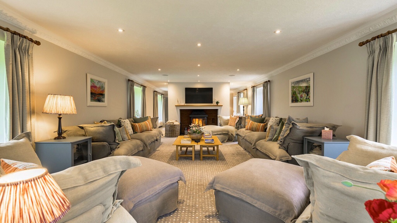 Photo of Livingroom in Largs