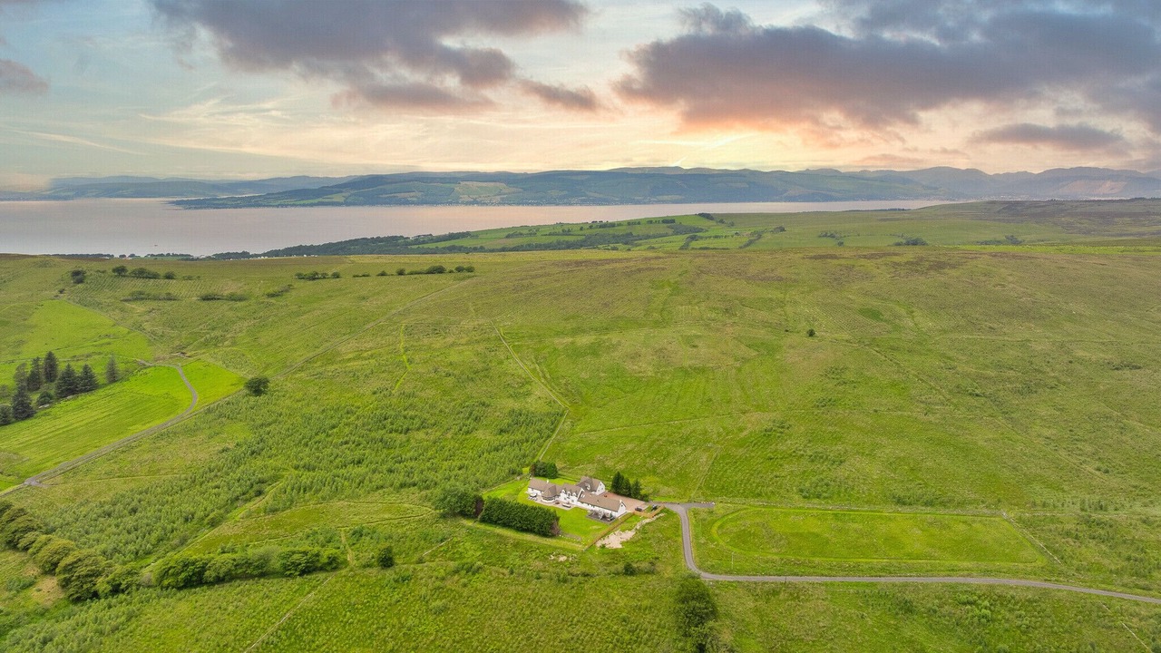 Photo of Outdoor in Largs