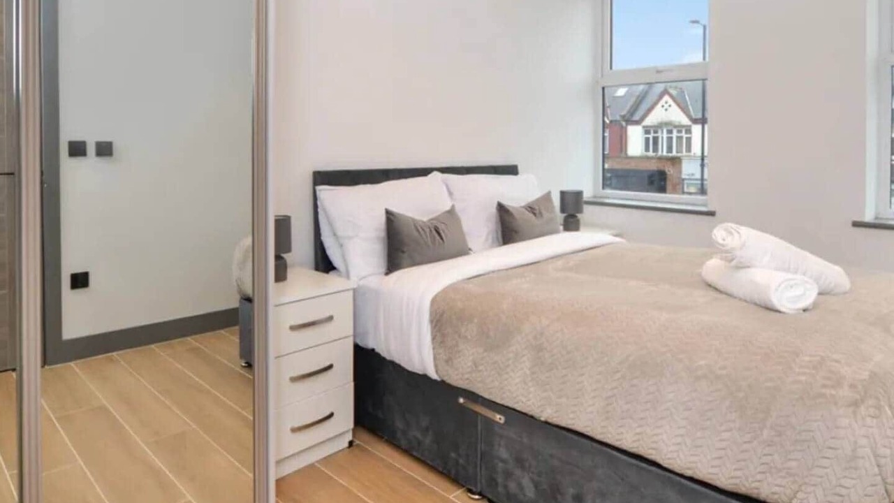 Photo of Bedroom in West Finchley