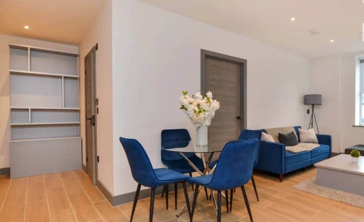 Photo of Others in West Finchley