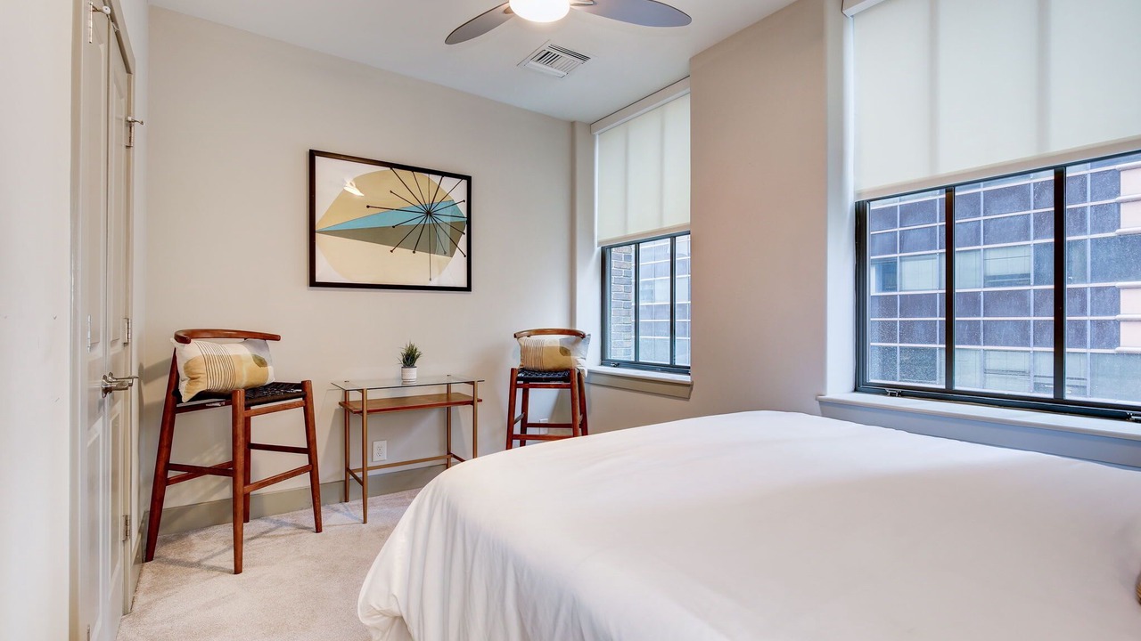 Photo of Bedroom in Downtown Baltimore