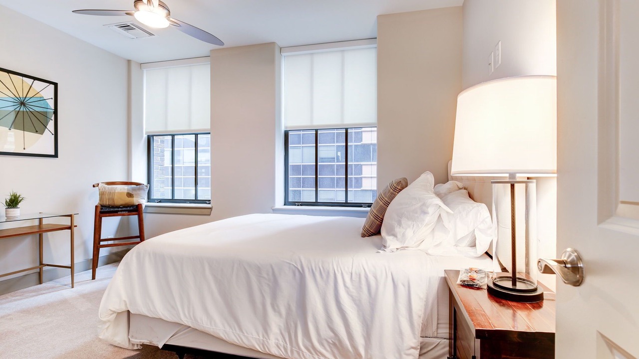 Photo of Bedroom in Downtown Baltimore