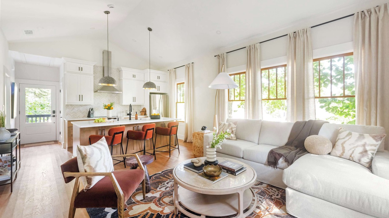 Photo of Others in Poncey-Highland