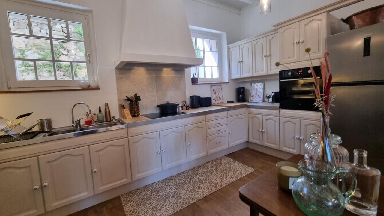 Photo of Kitchen in Saint-Haon-le-Chatel