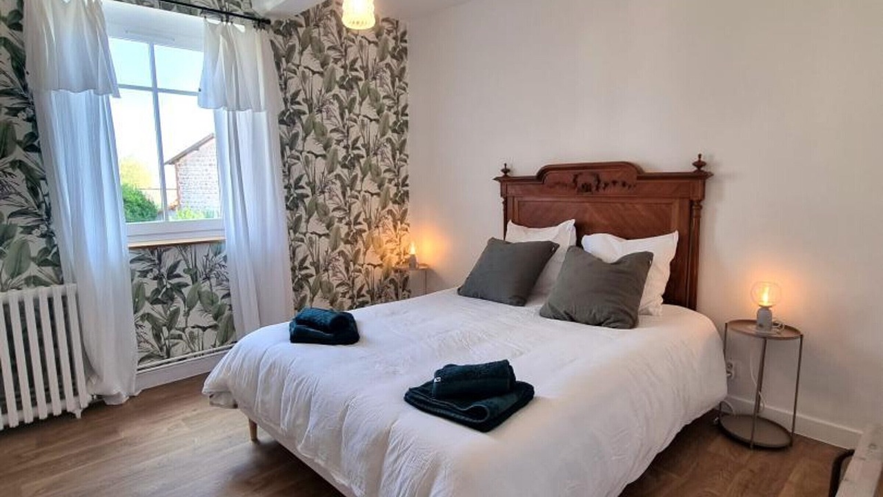 Photo of Bedroom in Saint-Haon-le-Chatel
