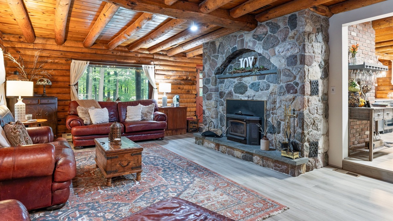 Photo of Livingroom in Canandaigua