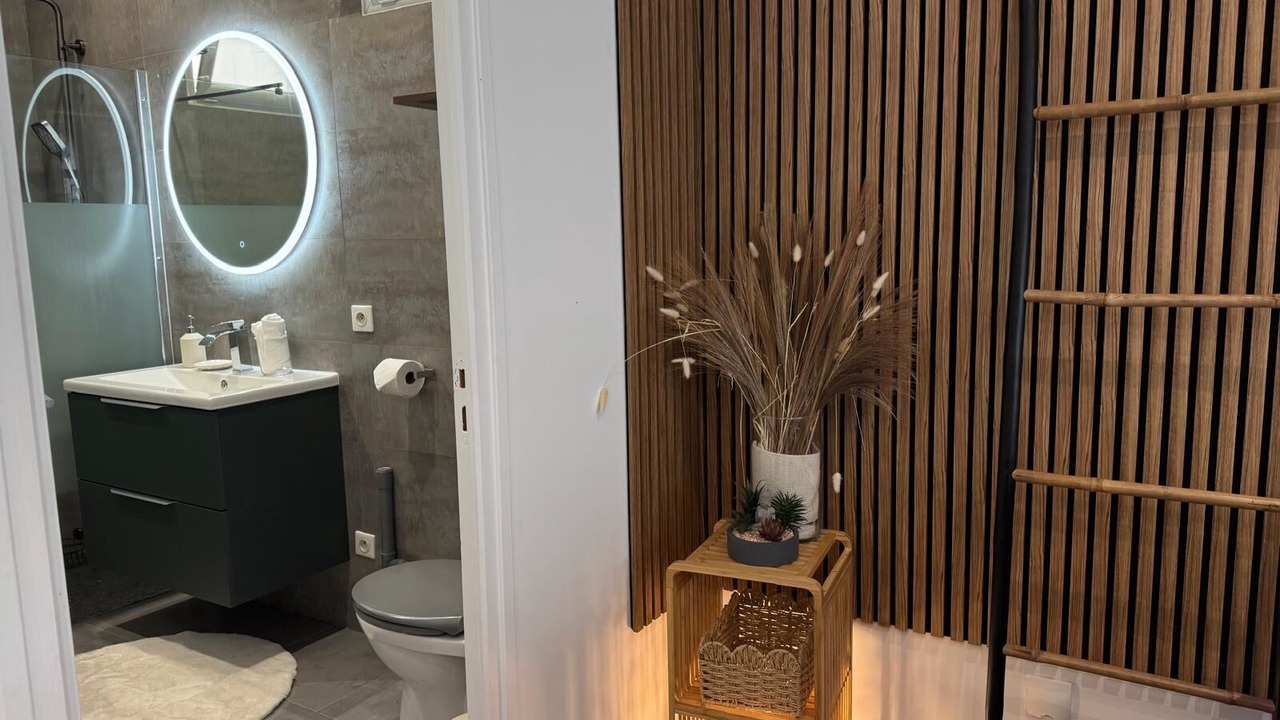 Photo of Bathroom in Saint-Leu-la-Foret