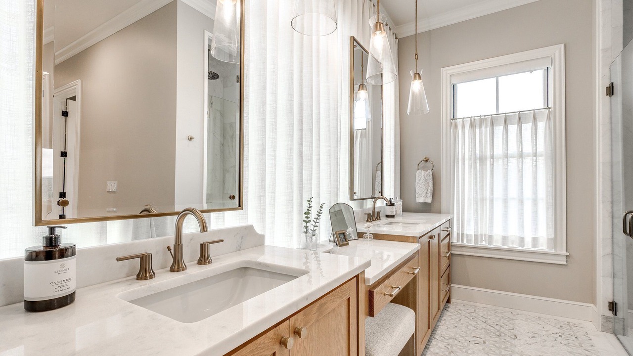 Photo of Bathroom in Eufaula