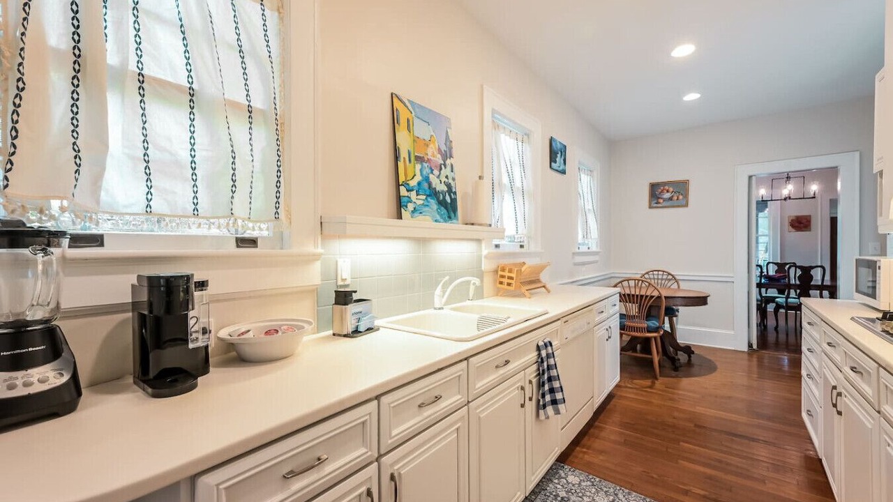 Photo of Kitchen in Candler Park