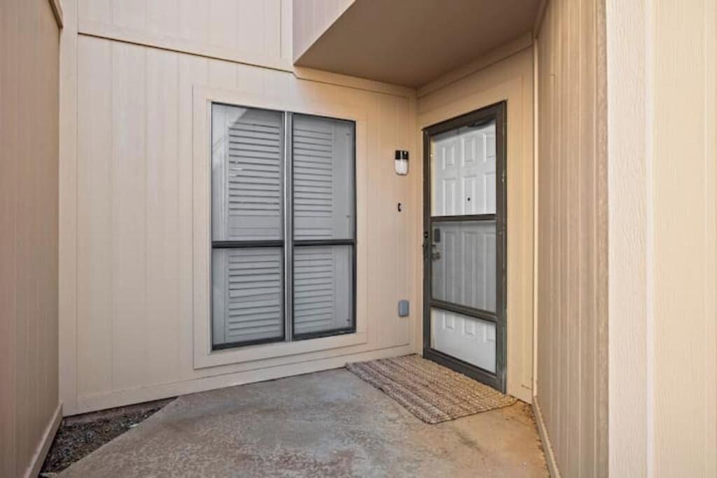 Photo of Outdoor in North by Northwest