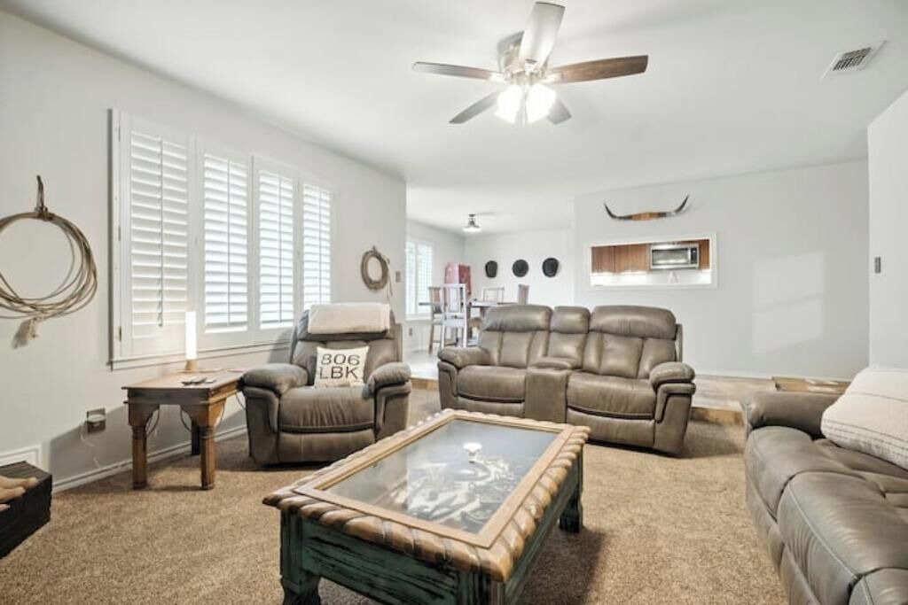 Photo of Livingroom in North by Northwest