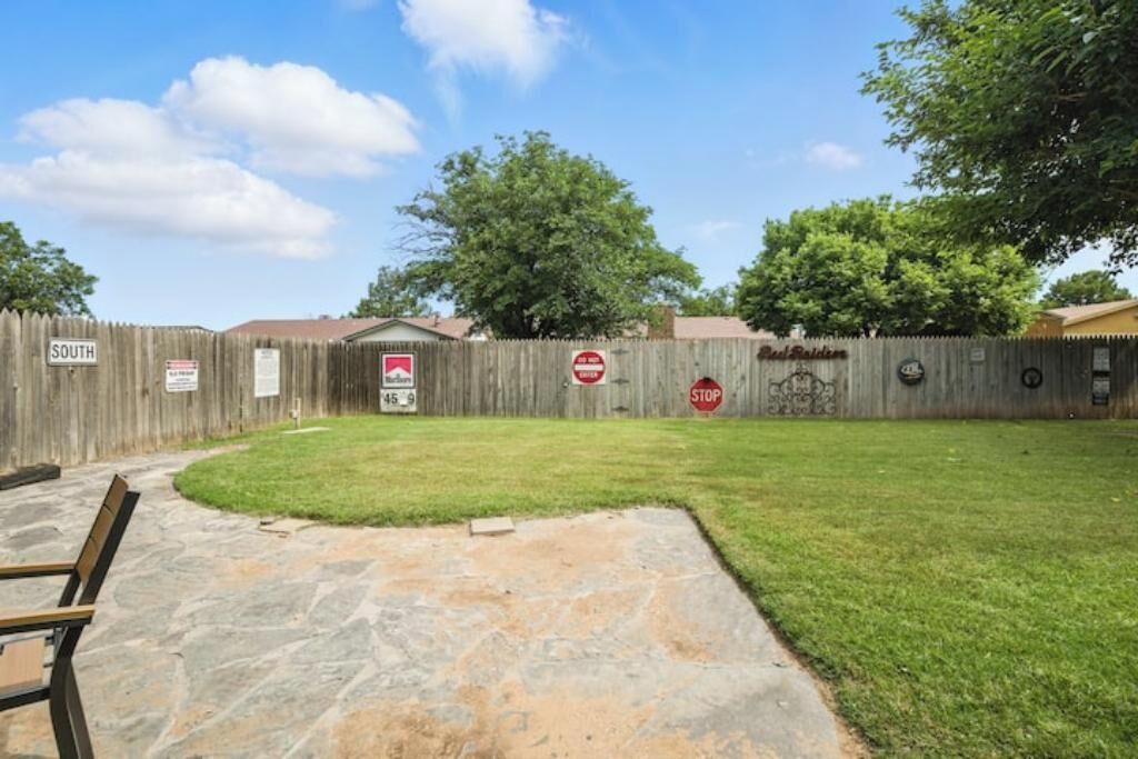 Photo of Outdoor in North by Northwest