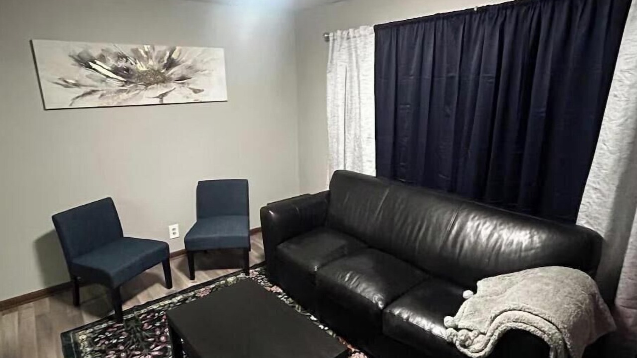 Photo of Livingroom in Westmont