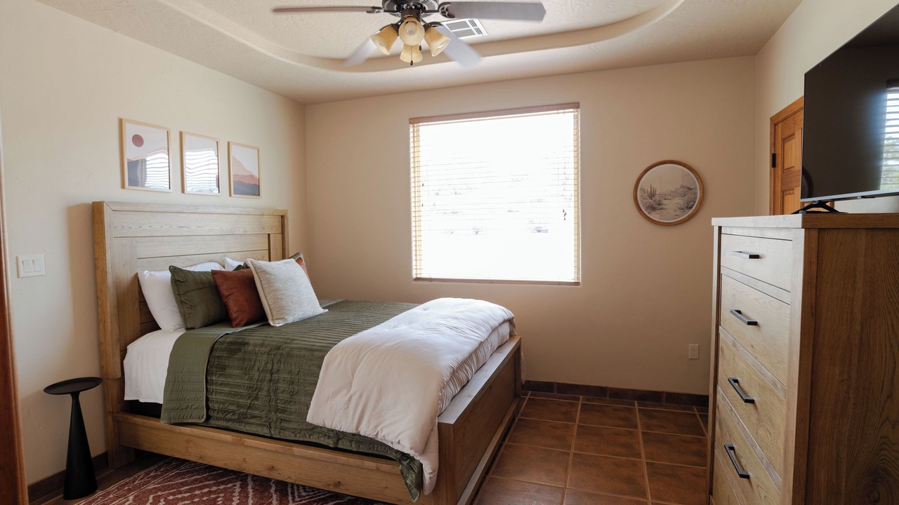 Photo of Bedroom in Alamogordo
