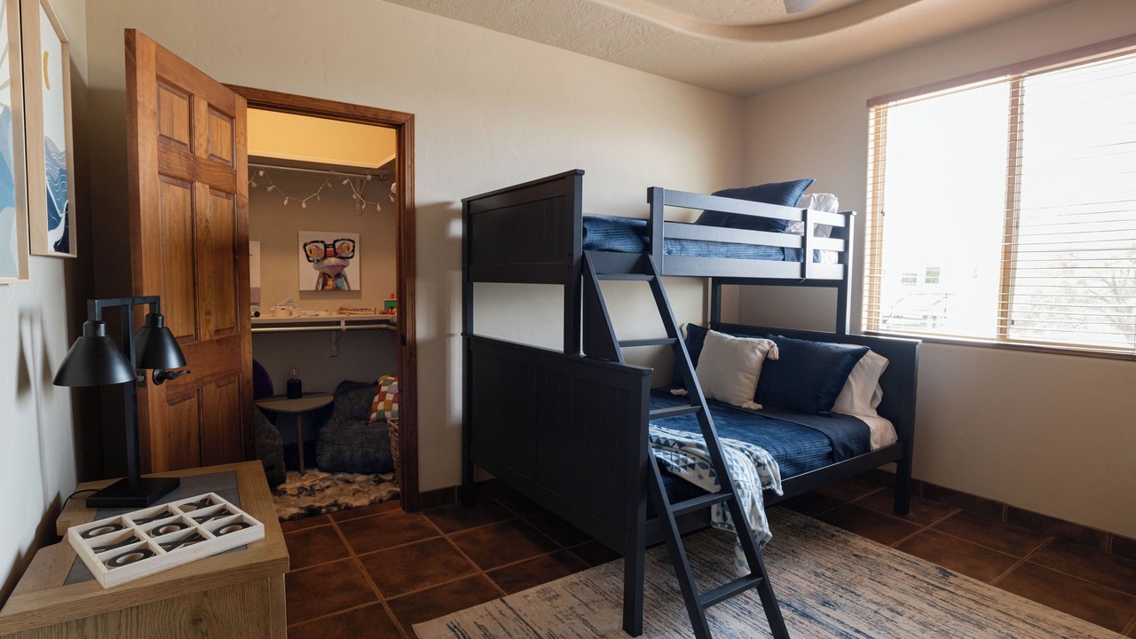 Photo of Bedroom in Alamogordo