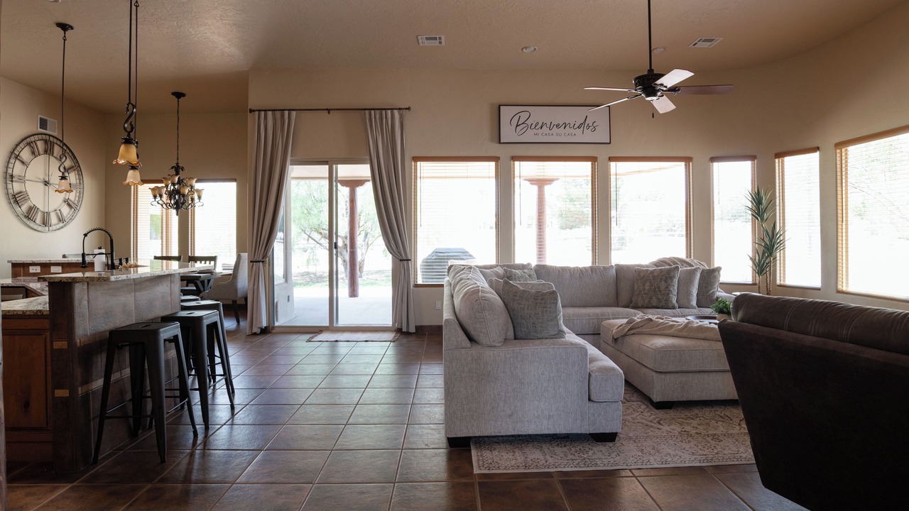 Photo of Livingroom in Alamogordo