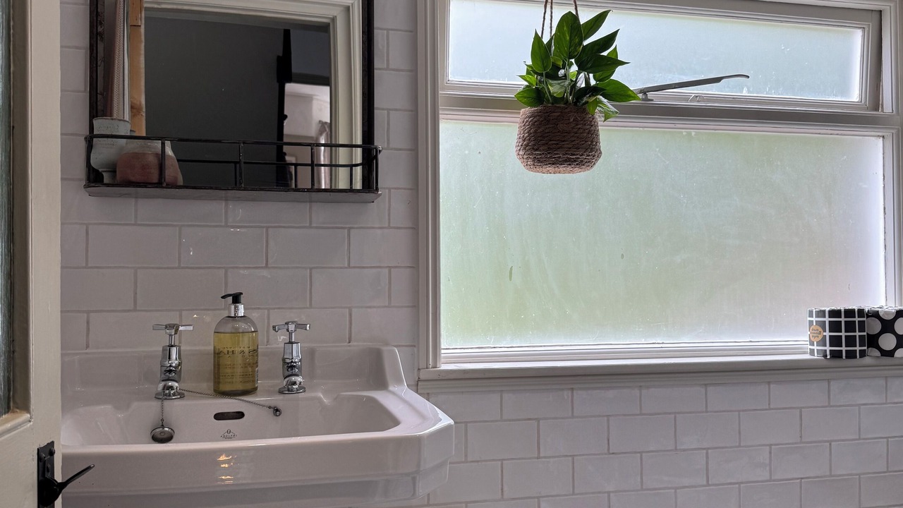 Photo of Bedroom in Old Town Hastings