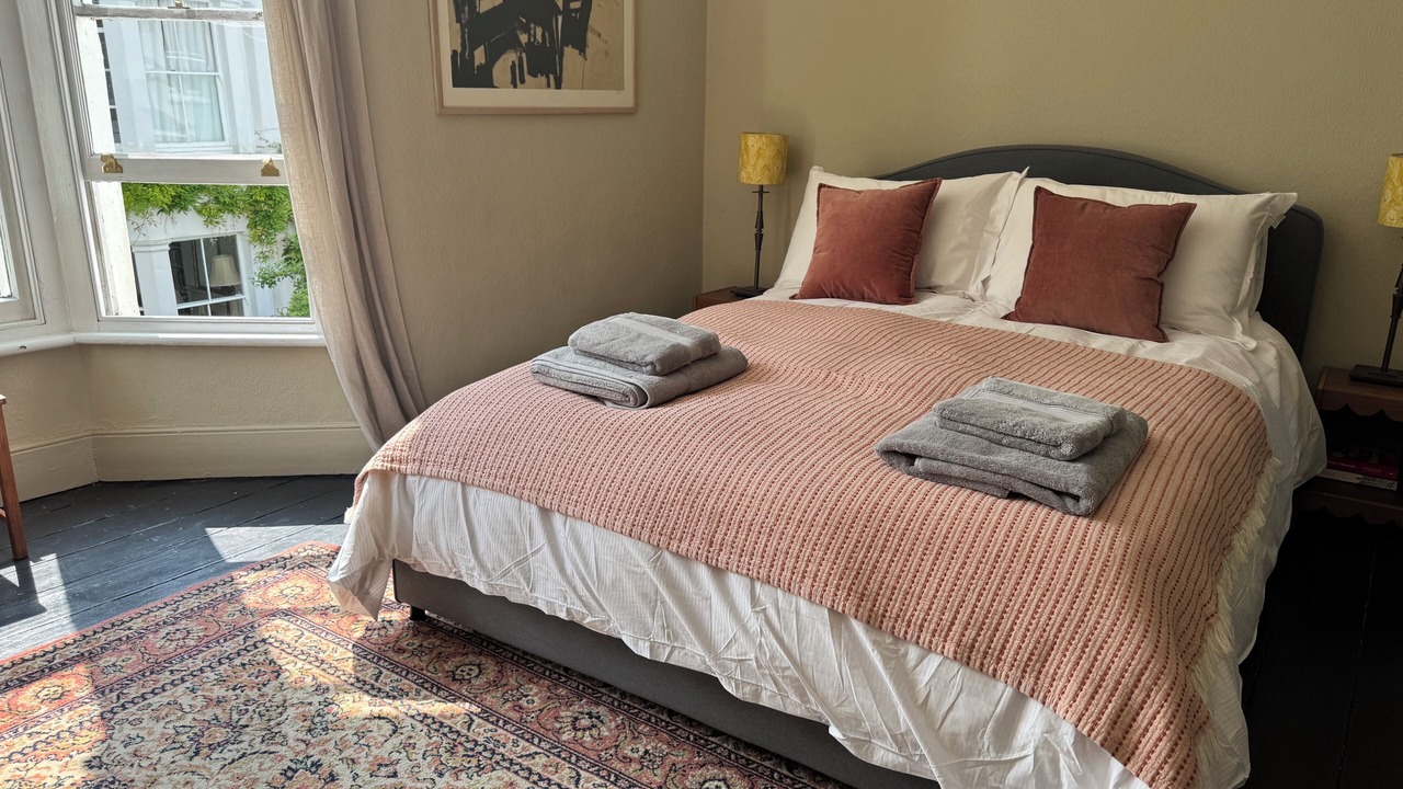 Photo of Bedroom in Old Town Hastings