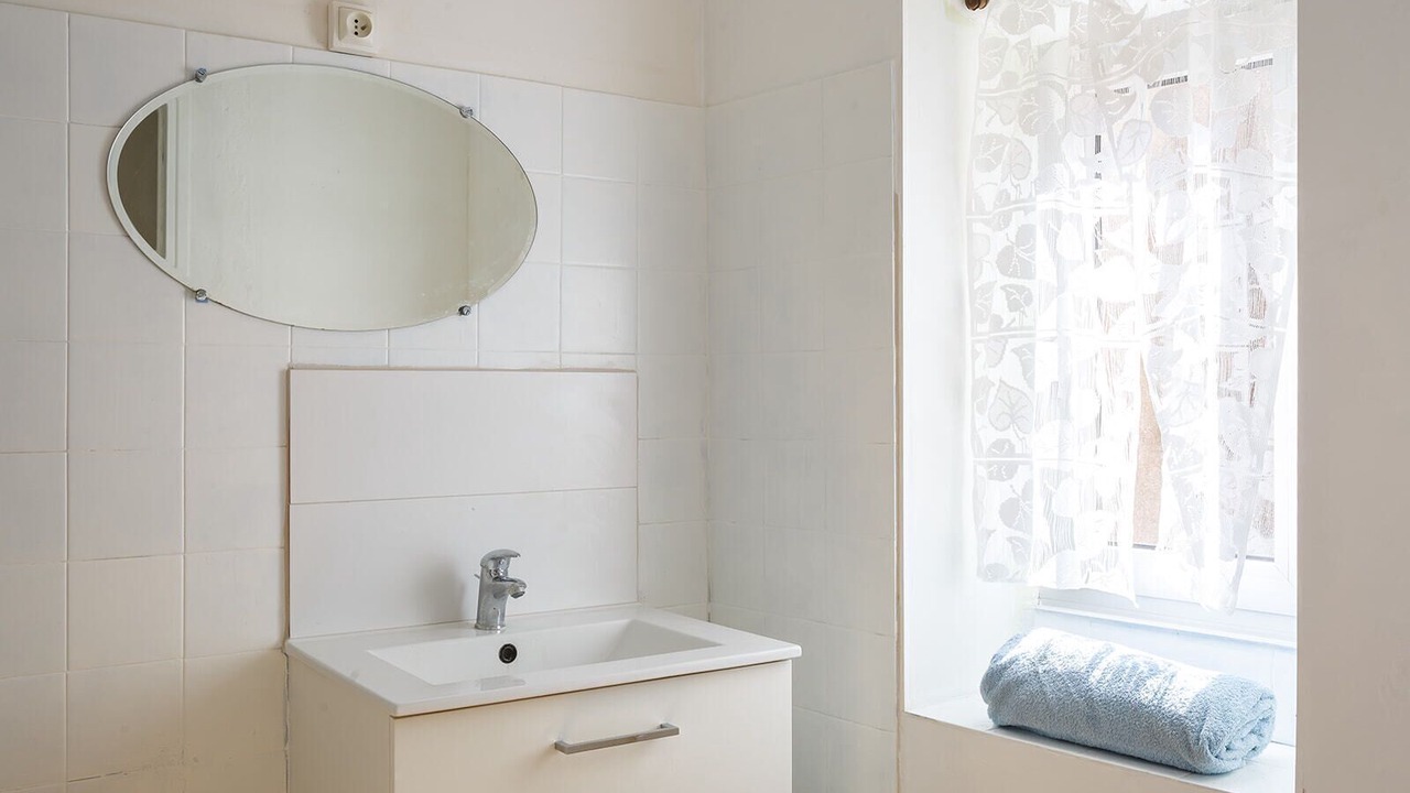 Photo of Bathroom in Gabian