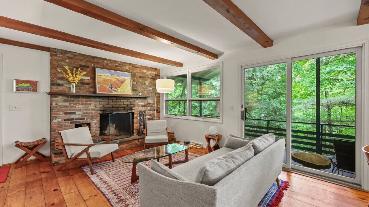 Photo of Bedroom in Richmond