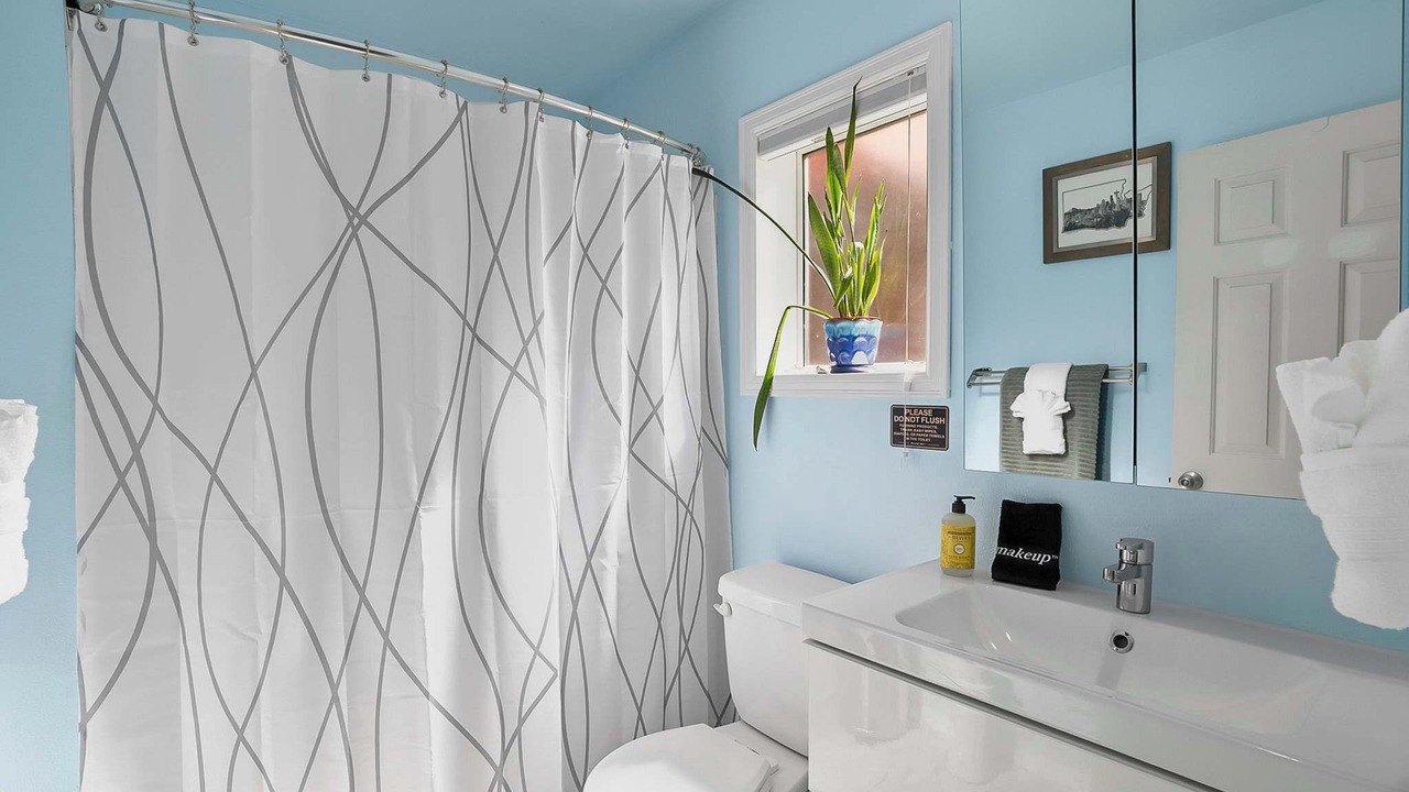 Photo of Bathroom in Lawton Park