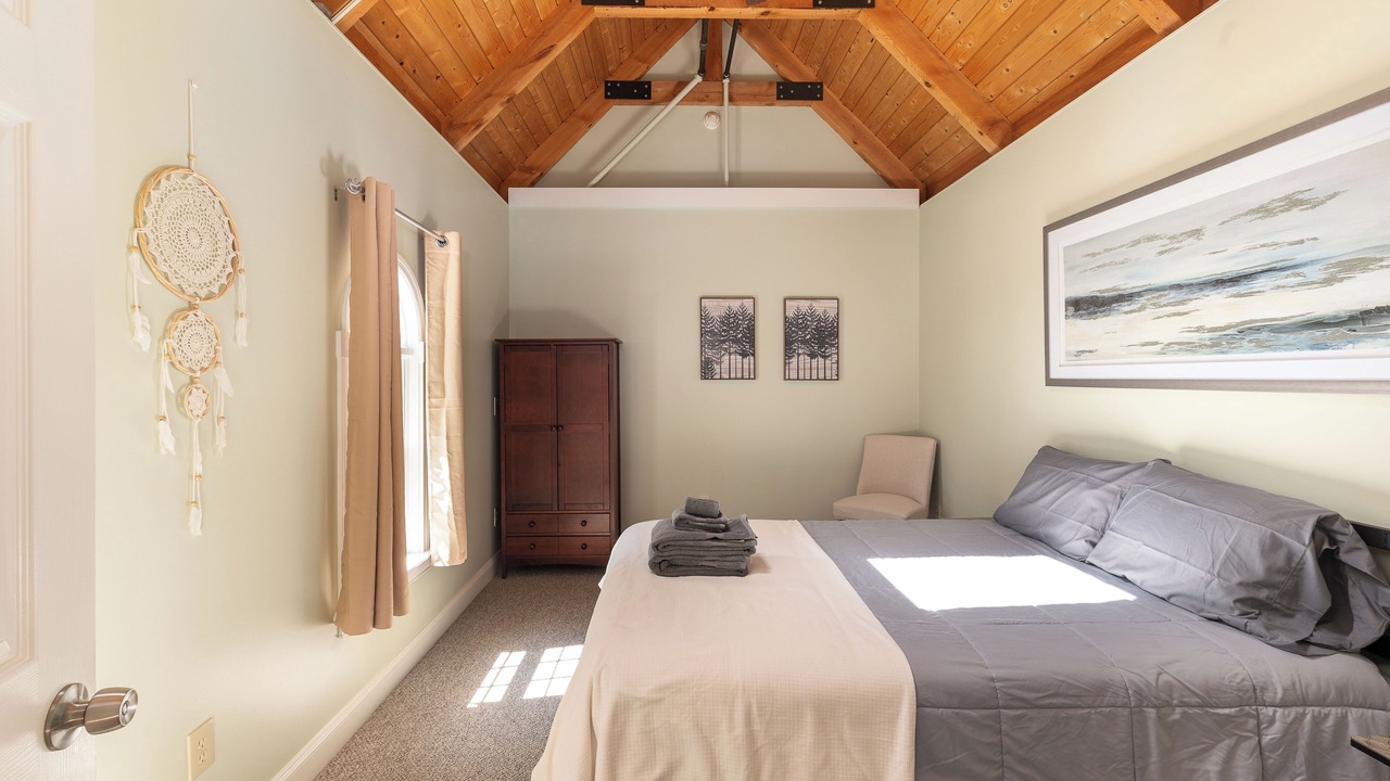 Photo of Bedroom in Intervale