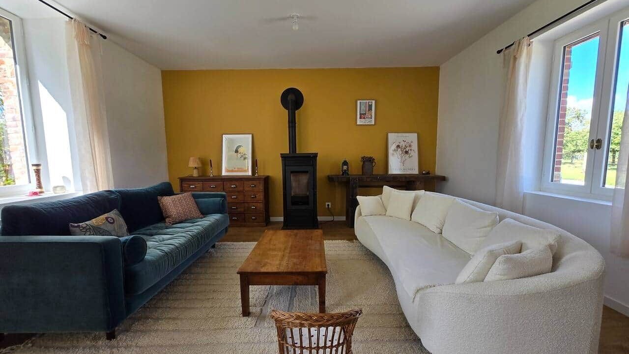 Photo of Livingroom in Notre-Dame-du-Hamel