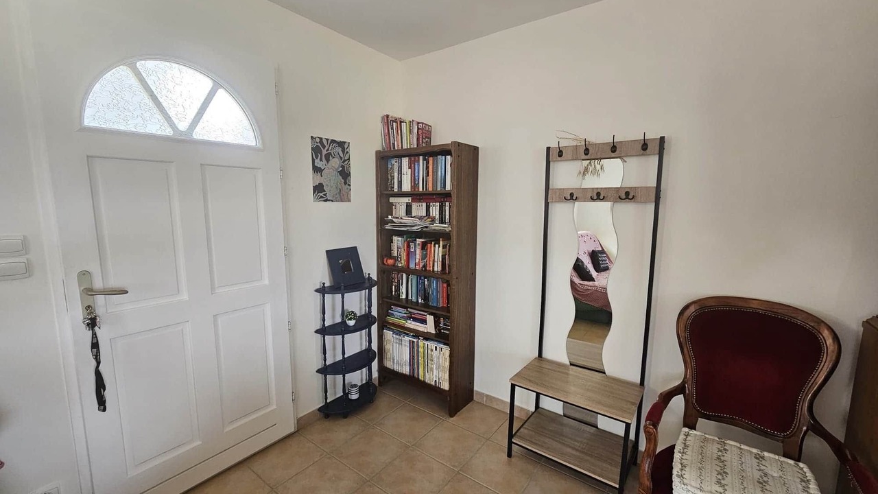 Photo of Others in La Mesniere