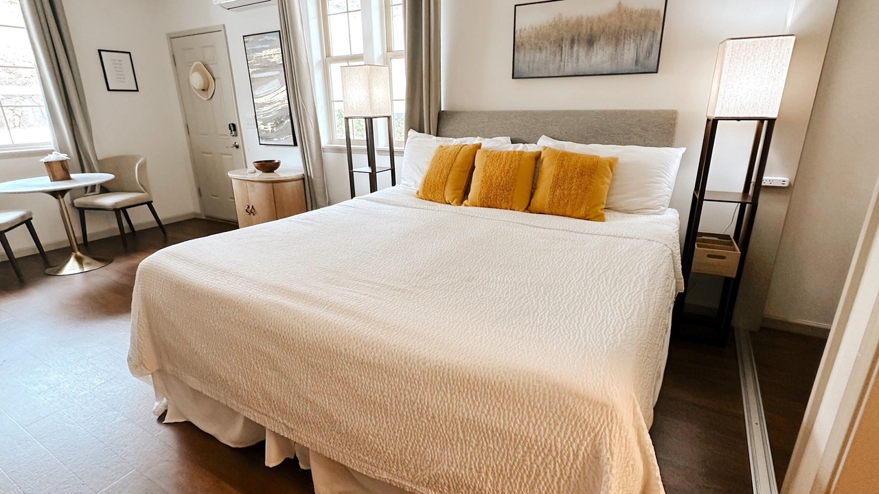 Photo of Others in Makaha Valley