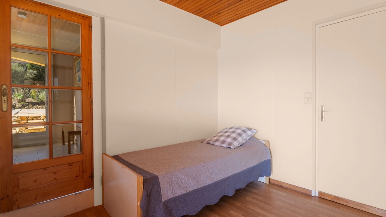 Photo of Bedroom in Camelas