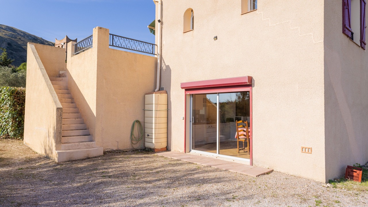 Photo of Outdoor in Camelas