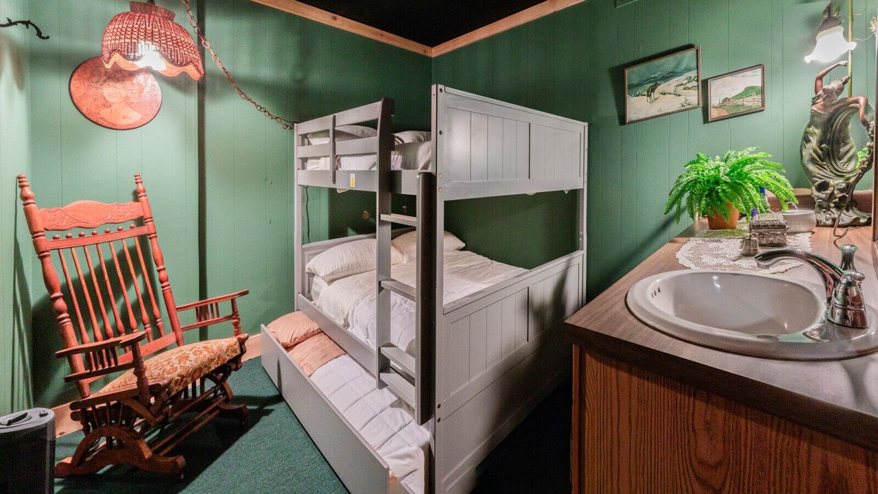 Photo of Bedroom in Ovid