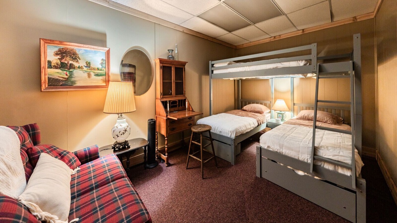 Photo of Bedroom in Ovid