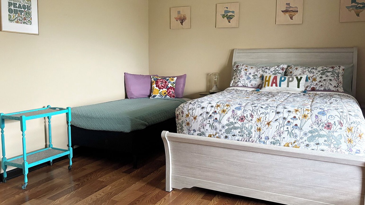 Photo of Bedroom in Navarro County