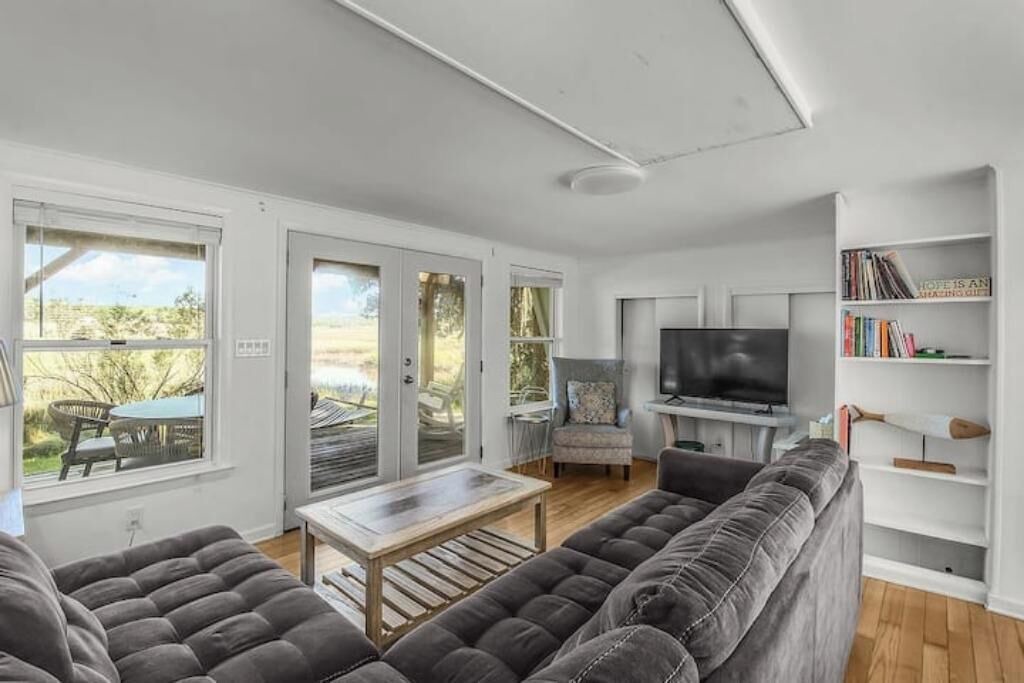 Photo of Livingroom in Townsend